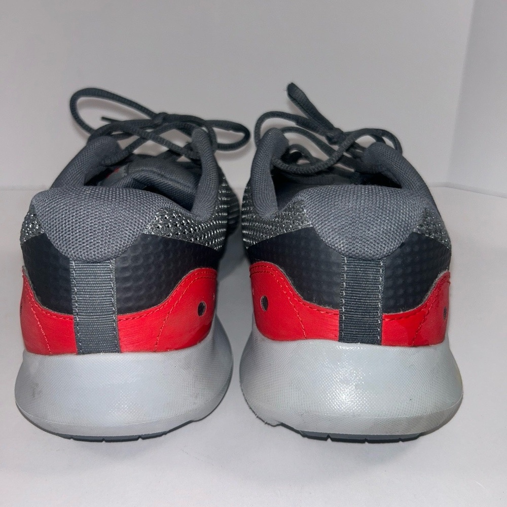 Under Armour Surge 3 Mens Running Shoes Size 12 Grey Red Mesh Upper Sporty - Picture 7 of 9